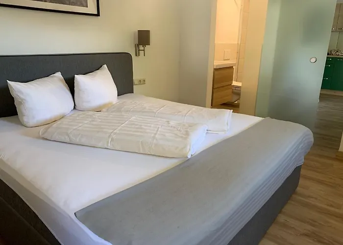 Ladner Апартаменты *