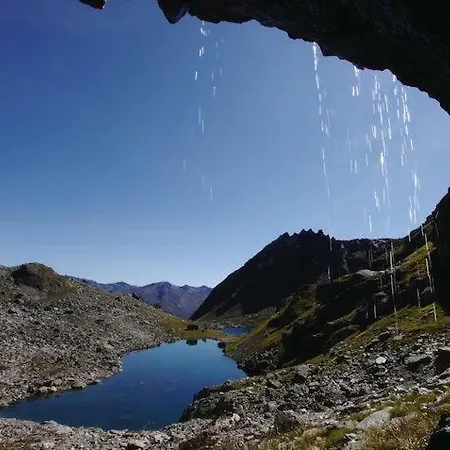 Ladner Διαμέρισμα *